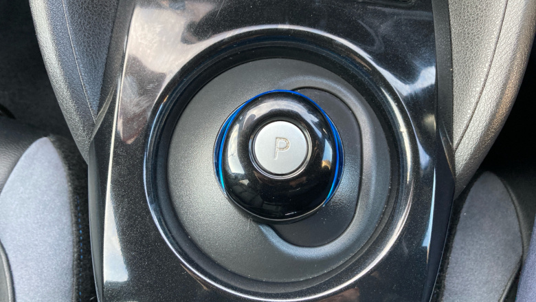 Nissan LEAF 160kW e+ Tekna 62kWh 5dr Auto Electric Hatchback